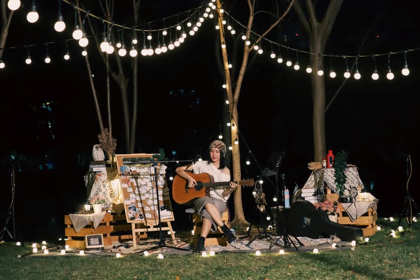 AernAver (เอินเอเวอร์) เปิดพื้นที่เล็กๆ ร้องเพลงฮีลใจกลางสวนรถไฟ!! ในงาน The Last Golden Hour ก่อนที่เราจะไม่รักกัน...จริง