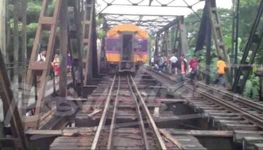 ซ้ำซาก - รถไฟขากลับจากมาเลย์ตกรางใกล้สถานีบางซื่อ