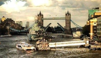 สะพานข้ามแม่น้ำเทมส์ที่ลอนดอน