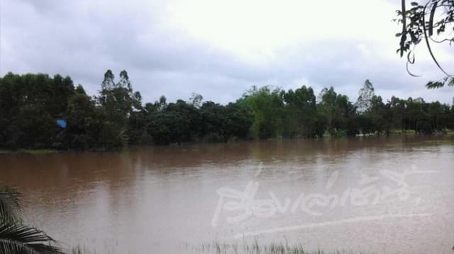 หลายพื้นที่ของไทยอุณหภูมิลดลง 1 – 3 องศา แต่ภาคใต้ยังฝนตกหนัก