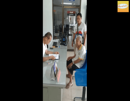 ชาวนา จ.อุดรธานี ดวงเฮง เช้าทำธุระในอำเภอซื้อล็อตเตอรี่ติดมือ บ่ายตรวจพบถูกรางวัลที่ 1 รับ 6 ล้าน