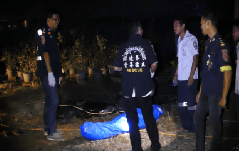   คนร้ายซ้อนท้ายซาเล้ง ใช้ปืนลูกซองกระหน่ำยิงชายวัย 33 ดับ ขณะขี่ จยย.มีเมียและลูกวัย 6 ขวบซ้อนท้าย