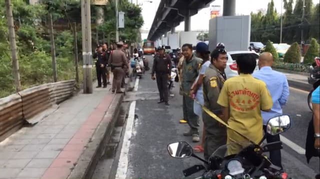 พบศพทารกในที่รกร้างริมถนนวงศ์สว่าง คาดเสียชีวิตมาแล้วประมาณ 3 วัน