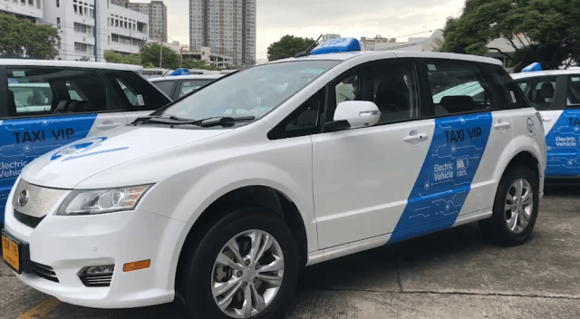 เปิดตัว 'แท็กซี่ วีไอพี' พลังงานไฟฟ้า 101 คันแรกของไทย ค่าโดยสารเริ่มต้น 2 กม. แรก 150 บาท เริ่ม 9 ก.ย.นี้