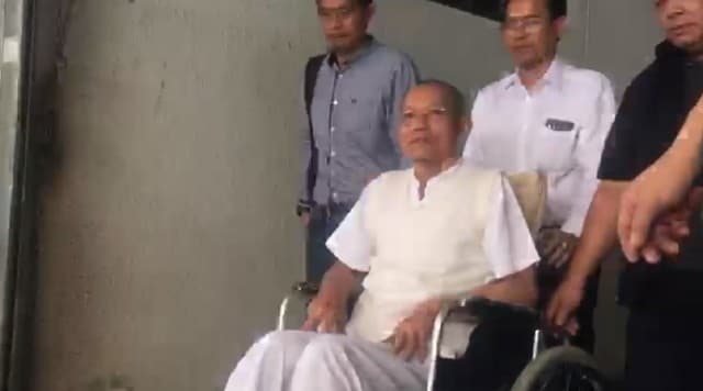 รอลงอาญา 1 ปี ‘อดีตพระพุทธอิสระ’ คดีทำร้ายตำรวจในม็อบ กปปส. 