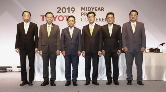 โตโยต้าแถลงยอดขายตลาดรถยนต์ครึ่งแรกของปี 2562  พร้อมคาดการณ์ตลาดรวมคงอยู่ในระดับ 1 ล้านคัน 