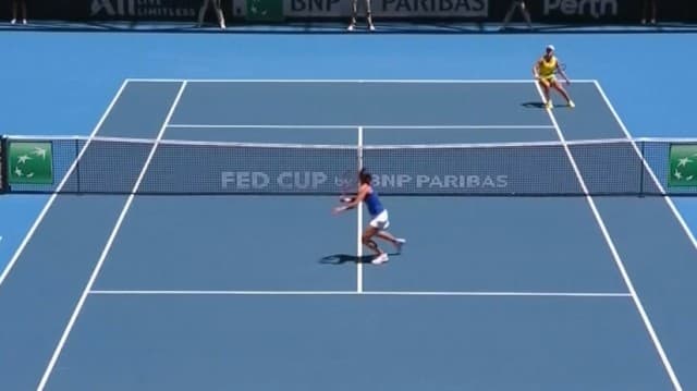 แอชลีย์ บาร์ตี้ ตีเสมอ ให้ ออสเตรเลีย เฟดคัพ รอบชิง