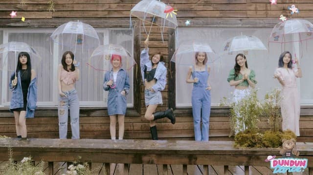 OH MY GIRL เกิร์ลกรุ๊ปจากเกาหลีใต้กลับมาพร้อมเพลงใหม่สุดติดหู “Dun Dun Dance”