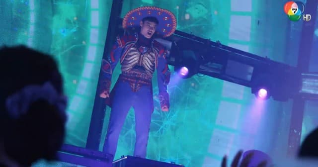 ดูย้อนหลัง Masked rider Revice ตอนที 1 ครอบครัว! คำสัญญา! และ เสียงกระซิบจากปีศาจ ! (1/2)