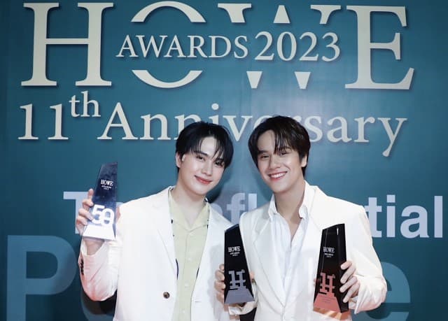 “GMMTV” ฮอตต่อเนื่อง คว้า 6 รางวัล “HOWE AWARDS 2023”  “เต-เจมีไนน์-โฟร์ท” คว้ารางวัล “HOWE The 50 Influential People 2023”  “รักแรกโคตรลืมยาก” คว้ารางวัล “HOWE HOTTEST FILM AWARD 2023”  “นนน-อิน” รับรางวัล “HOWE SHINING MALE AWARD & HOWE NEW GENERATION A