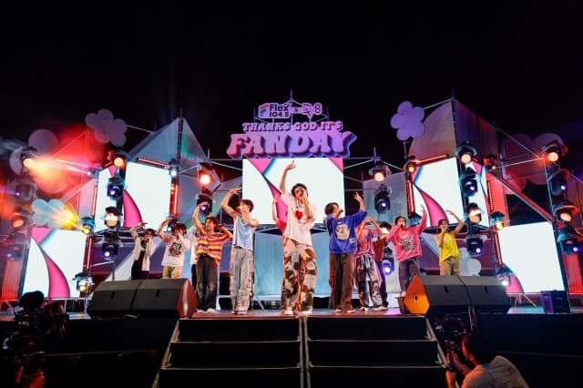 ฟินจิกแขน แฟนสุดจี๊ด กรี๊ดเมนสุดเสียง THANKS GOD IT’S FANDAY วันแฟนแห่งชาติ