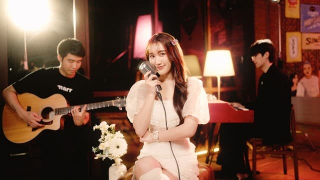 “เบสท์ คำสิงห์” ปล่อยเพลงรัก กับเพลง “คนโปรดของฉันเป็นเธอเสมอ”  ที่ได้ร่วมทำกับ marr team