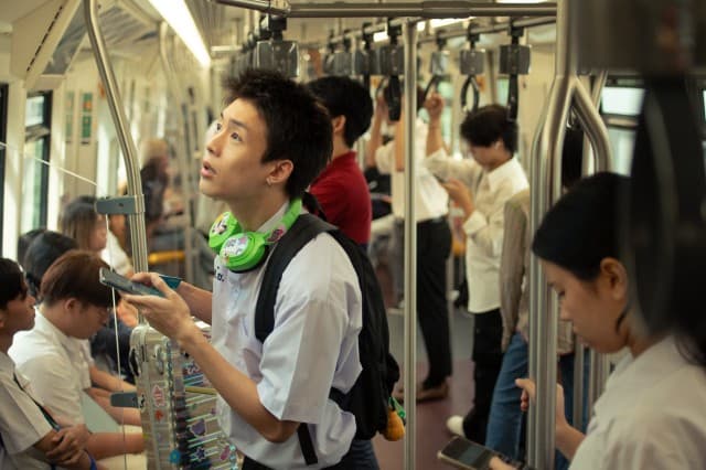 ค่าย LOOKE ปล่อยตัวอย่างซีรีส์ iQIYI Original ‘GELBOYS สถานะกั๊กใจ‘ ครั้งแรก เผยเคมี 4 หนุ่ม “นิว-ไป๊ป-พีเจ-เลออน”