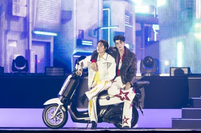 เสิร์ฟฉ่ำ! “สกาย-นานิ” ฮ็อบไม่ไหว! 2 วันเต็มอิ่ม จุใจทุกโมเมนต์   ในงาน “SKY-NANI FRIENOMENON FANCON”