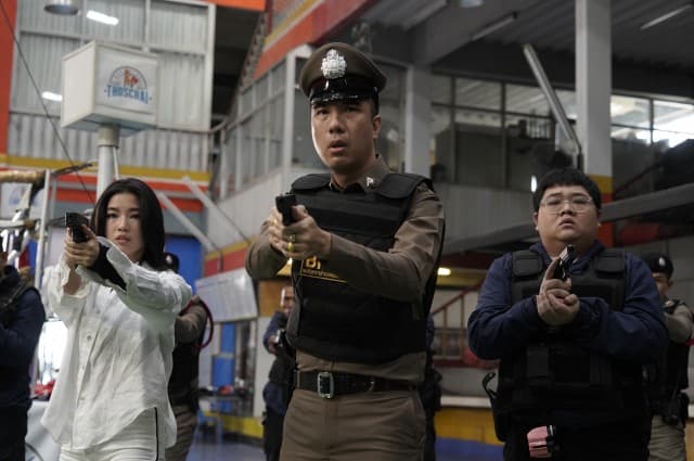 “ซองแดงแต่งผี” กระแสแรงยืนหนึ่ง ตอกย้ำความฮาทำถึง กับทัพนักแสดงตัวตึงเพียบ