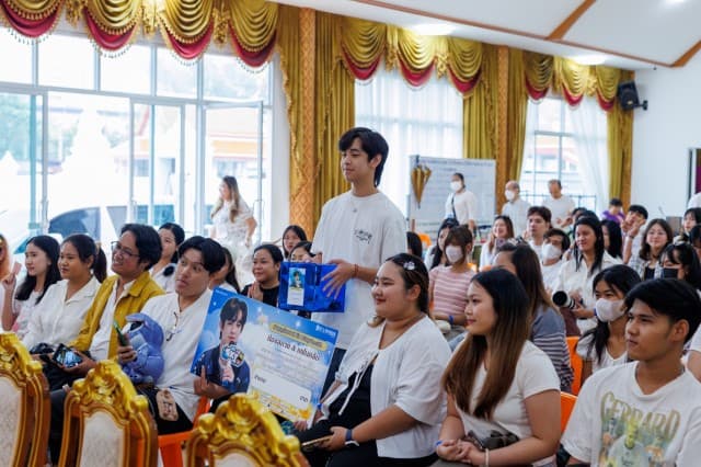 แฟนคลับเทใจ ร่วมทำบุญ หนุนเลิฟ นักแสดงวัยรุ่น “สกาย พสิษฐ์ “ กำลังมาแรง
