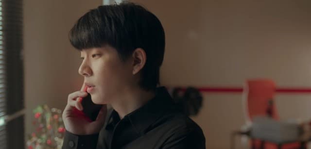  “ออฟ” วางแผนให้ “โจริญ” ปลอมตัวตีสนิท “พิพลอย” ล้วงความลับสำคัญ!! ในซีรีส์ “Break up service บริษัทลดรักเลิก”