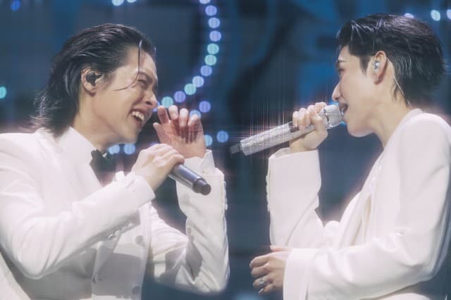 “Billkin & PP Krit” เสิร์ฟทุกโมเมนต์ สิงร่าง “เม่น & ตี่ตี๋” เข้าพิธีแต่งงาน!! ใน “Billkin & PP Krit - The Red Envelope Wedding Concert Presented by JisuLife”