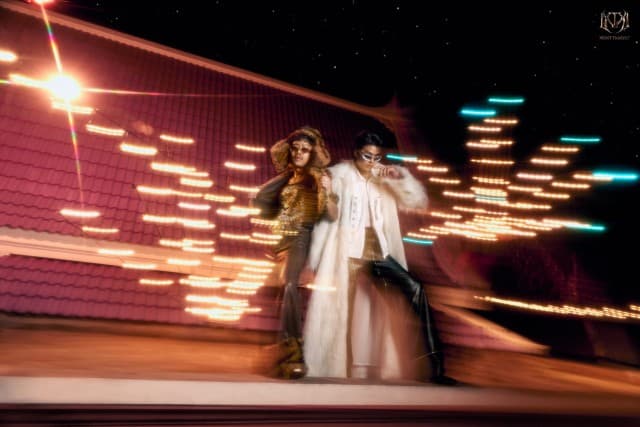 คืนที่หมาเต็มวัด จาก NONT TANONT เพลงใหม่แทนใจผู้บ่าวเทสดี แต่ดันไม่มีวาสนาได้ SINGTO NUMCHOK มาร่วม feat พร้อมโชว์สกิลหอนอย่างมีสไตล์