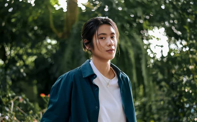  “ใจเย็น”ซิงเกิลใหม่เพลงแอบรัก ที่เตือนหัวใจให้ “อย่าหวั่นไหว” ในสไตล์ sarah salola 