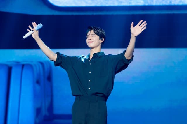 พัคโบกอม คัมแบ็คสมการรอคอยในรอบ 6 ปี จัดเต็ม Fan Meeting และ Pop-up ให้แฟนหายคิดถึง กระแสแรงจนห้างแทบแตก!