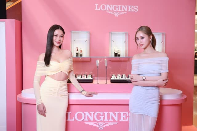 ‘เก้า-สุภัสสรา’ ควงคู่ ‘เจน-เมธิกา’ เช็คอิน  ลองจินส์ คอนเควสต์ ป็อบ-อัพ แอท เซ็นทรัล ชิดลม