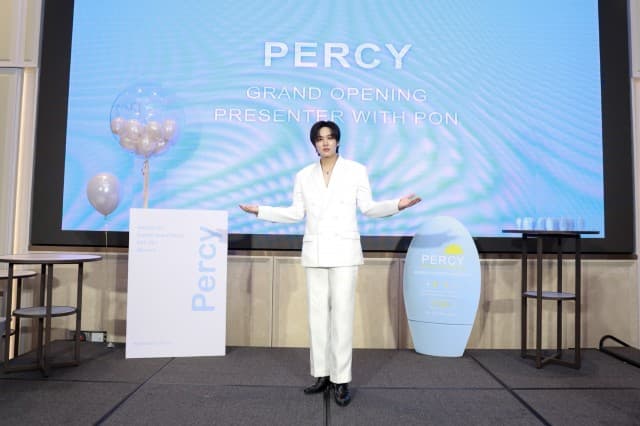 “Percy” เปิดตัวครีมกันแดดล่องหนสุดปัง! ดึงหนุ่มฮอต “ภณ-ธนภณ” นั่งแท่นพรีเซ็นเตอร์คนแรก