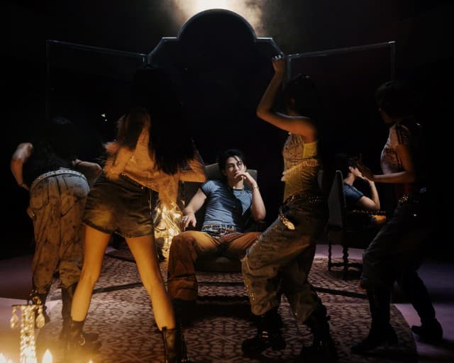 “SAMUI” ปล่อยของ! “Corset” ซิงเกิลใหม่ที่แต่งเองครั้งแรก ถ่ายทอดเสน่ห์ผู้หญิงผ่านสายตาหนุ่มแพ้ทาง