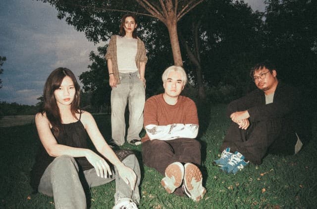 “Cotton Sky” ท้องฟ้าที่หนักขึ้นทุกวัน… เมื่อไม่มีเธออยู่ตรงนี้ Midnight Cereal กลับมาอีกครั้ง พร้อมเสียงใหม่ที่ทั้งงดงามแฝงเจ็บลึก