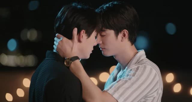 “ฟอส” ตามหาเบาะแส “จูเนียร์”  สู่การค้นพบตัวตนที่แท้จริงของ “บุ๊ค” !! ในซีรีส์ “ความลับในบทเพลงที่บรรเลงไม่รู้จบ Melody of Secrets”