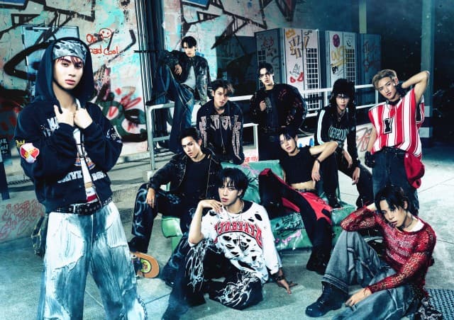 DICE เปิดศักราชใหม่ด้วย ‘SWIPE UP’ ซิงเกิลแรกจากอัลบั้มที่ 2 ถ่ายทอด Attitude ที่เติบโตขึ้นและชัดเจนยิ่งกว่าเดิม