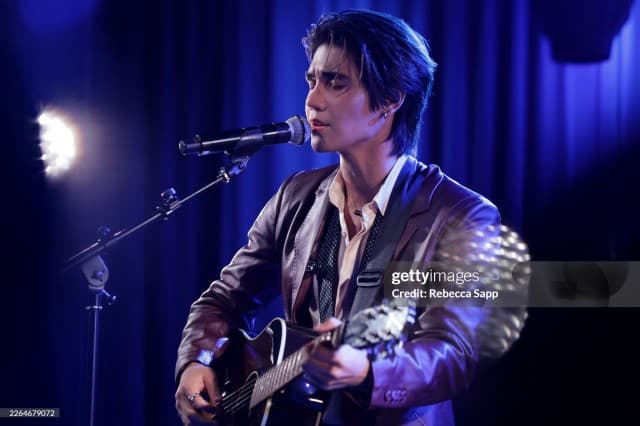 “Jeff Satur” ศิลปินไทยคนแรก สร้างประวัติศาสตร์ในสหรัฐอเมริกา! ร่วมโชว์ในรายการ “Good Day New York” และ “Global Spin Live” ที่ “Grammy Museum”