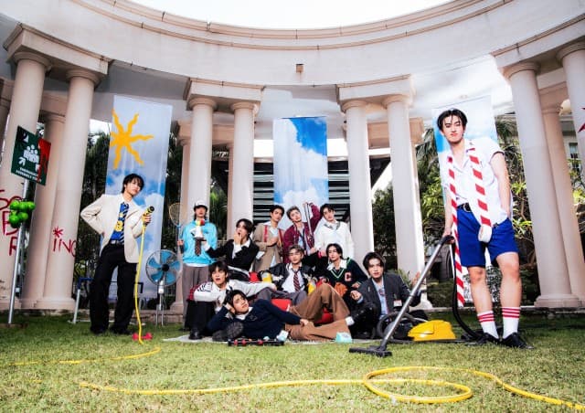 12 หนุ่ม BUS กลับมาพร้อมซิงเกิลใหม่ “คับเฮีย (KUB HERE)” เพลงแดนซ์จังหวะสนุกสุดกวน ที่ชวนทุกคนลุกขึ้นมาเต้นไปด้วยกันในช่วงสงกรานต์นี้