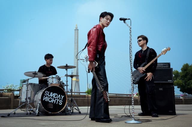“SUNDAY NIGHTS” ลุยสุดตัว!! เปิดซิงเกิลแรก “ช่างมันเหอะ! [WHATEVER]” ร่วมงานโปรดิวซ์ดังชาวเดนมาร์ก พร้อมดึง “เป้ MVL” ช่วยเขียนเพลง!!