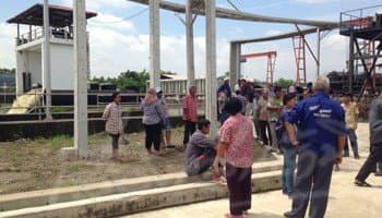 ปทุมธานี-ชาวบ้านอ.องครักษ์ประท้วงชลประทานหยุดปล่อยน้ำ15วัน