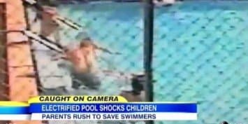 ผู้ปกครองผวา! ไฟช็อตเด็ก3ชีวิตคาสระว่ายน้ำมรณะ