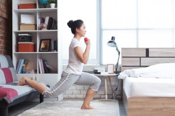 อายุมากขึ้นก็ไม่แคร์! แค่รู้จัก ‘ดื่มเครื่องดื่มที่เป็นประโยชน์’ ก็แข็งแรงฟิตเปรี๊ยะไปได้อีกนาน 