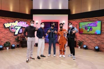 หล่อเสียงดี "แม็ค วัชรพล" กับ "ไอออน"  สองศิลปินดาวรุ่งลูกทุ่งอินดี้อีสาน ในโชว์สะเด็ด