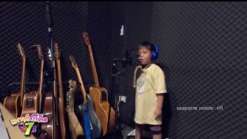 โดนใจทั้งโซเชียล! ส่องคลิปเด็ด เพลงแทนใจ อยากกินหมูกระทะกับเธอ