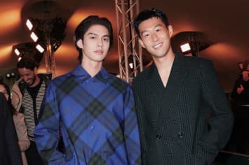 กระแสฮอตอย่างต่อเนื่อง ‘ไบร์ท วชิรวิชญ์ ชีวอารี’ ในฐานะ Global Ambassador ของแบรนด์ Burberry บินลัดฟ้าไปร่วมชมแฟชั่นโชว์ BURBERRY SUMMER 2024 ซึ่งจัดขึ้นเมื่อวันที่ 18 กันยายน 2566 ที่ผ่านมา ณ กรุงลอนดอน ประเทศอังกฤษ