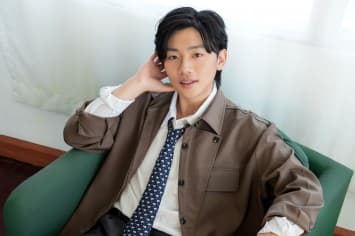 ใจฟู! รับปีใหม่  “FrenchW (เฟรนช์ดั๊บ)” หยิบเดทแรกเขียนเพลงรอ “2 ชั่วโมง (or forever)” โรแมนติกสุดน่ารัก  ฟังปุ๊บ! เหมือนถูกบอกรักก่อนวาเลนไทน์