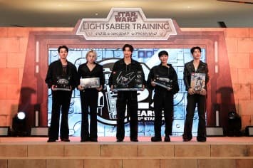 กลัฟ โอบ ออฟ กัน เจมมี่เจมส์ ร่วมฉลองครบรอบ 25 ปี LEGO STAR WARS ที่แรกที่เดียวในไทย !! ชวนท่องกาแล็กซีในงาน “25th Years of LEGO STAR WARS  Siam Paragon” 