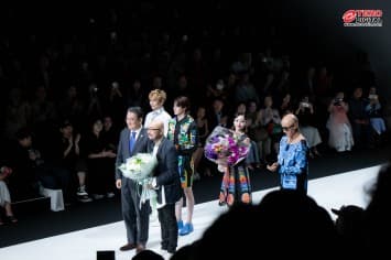 BIFW2024 สร้างปรากฏการณ์แฟชั่นวีคแห่งปี เปิดแกรนด์รันเวย์อย่างยิ่งใหญ่  พร้อมเหล่าคนดังร่วมสร้างสีสันบนรันเวย์และฟรอนท์โรว์คับคั่ง กับแบรนด์ดังจากเกาหลี LIE SANGBONG ต่อด้วยการคอลแลบครั้งพิเศษของ  Absolute Siam x Dry Clean Only x AJOBYAJO