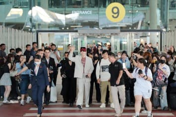 “เว่ยเจ๋อหมิง” เดินทางถึงไทย พร้อมโชว์บนเวทีใหญ่ “Amazing Thailand Countdown 2025”  ณ ไอคอนสยาม