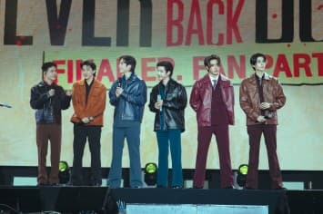 ฮ็อบทั้งฮอลล์!! “เฟิร์ส-ข้าวตัง-จุง-ดัง” นำทีมโชว์พิเศษกว่าครั้งไหน! เสิร์ฟความสุขสุดฟิน ส่งท้ายซีรีส์ “THE HEART KILLERS เขาจ้างให้ผมจีบนักฆ่า” ในงาน “The Heart Killers : Never Back Down FINAL EP. FAN PARTY” พุ่งติด X TRENDS “อันดับ 1” Worldwide