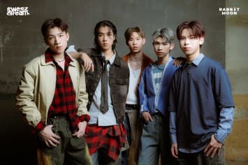 ค่าย RABBIT MOON เปิดตัวกลุ่มศิลปิน sweezdream (สวีซดรีม) ส่ง ซิงเกิลเพลง ความรักอย่าเพิ่งไป (please don’t) ได้ ตูน Three Man Down มาเป็น Music Producer