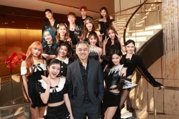 คุณจี๊บ เทพอาจ นำทีมศิลปิน LOVEiS ENTERTAINMENT NONT TANONT คว้า 2 รางวัลใหญ่ งาน TOTY MUSIC AWARDS