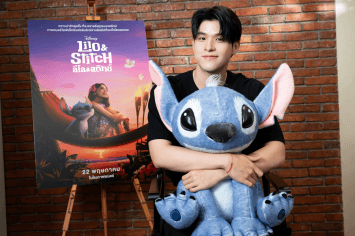 “สกาย วงศ์รวี” สวมบทนักพากย์ครั้งแรกใน ภาพยนตร์ไลฟ์แอ็กชันฟอร์มยักษ์ “Disney’s Lilo & Stitch ลีโลแอนด์สติทช์” ชวนแฟน ๆ ไปสนุกปนฮากับความน่ารักแสนซนของเจ้าขนนุ่มสุดป่วน 22 พฤษภาคมนี้ ในโรงภาพยนตร์ทั่วประเทศ