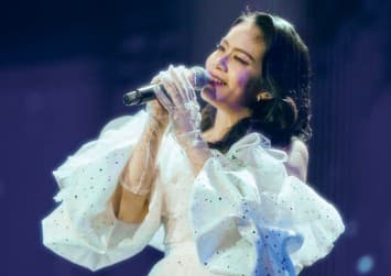 “HER VERSE & HIS VOICE CONCERT” Written by AMP ACHARIYA  ปรากฏการณ์ยิ่งใหญ่กวาดเทรนด์ X อันดับ1ทั้งสองวันซ้อน