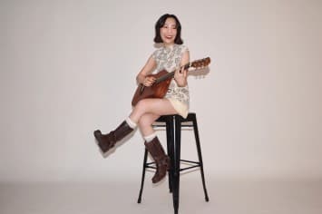 rari เปิดตัวแรงในฐานะศิลปิน HolyFox กับเพลง “ครึ่งทาง” ที่พกสกิลแต่งเองทุกคำ ทุกเมโลดี้ เจ็บและบาดลึก